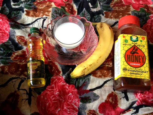ingredients for banana hair mask