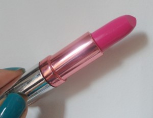 Colorbar Matte Touch Lipstick - Arresting Pink (4)