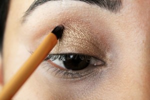 Dusshera Eye Makeup Tutorial (2)