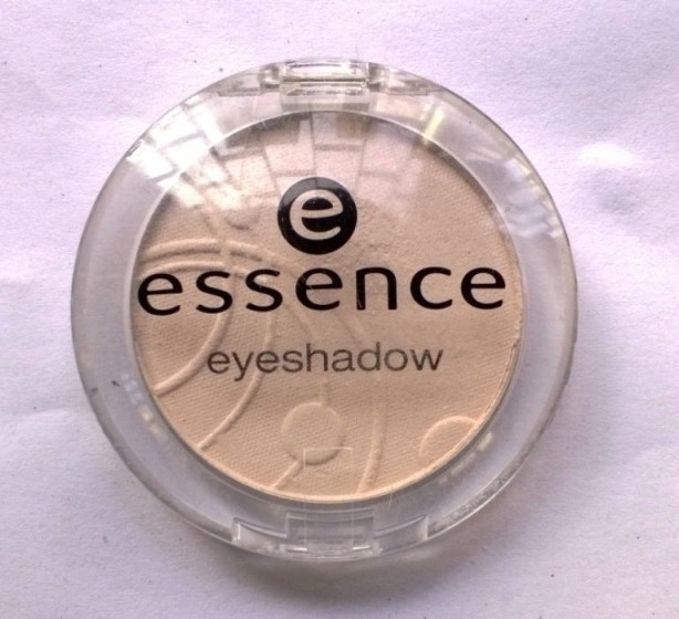 Essence+Mono+Eyeshadow+ Blockbuster+Review
