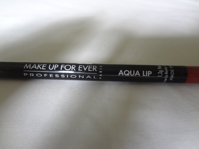 Make Up For Ever Aqua Lip Liner Pencil 9C Burgundy (2)