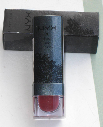 NYX-BlackLabel-Lipstick-in-