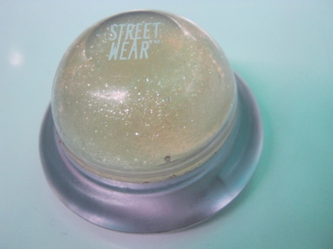 Street+Wear+Double+Scoop+Lip+Gloss+and+Glitter+in+Limealicious+Review