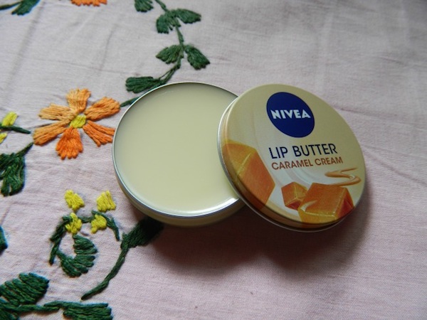 nivea-lip-butter-caramel-2