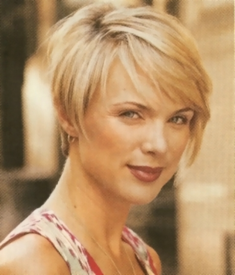 short hairstyles forfine thin hair with bangs 1