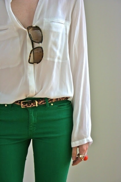 white top-green-jeans 6