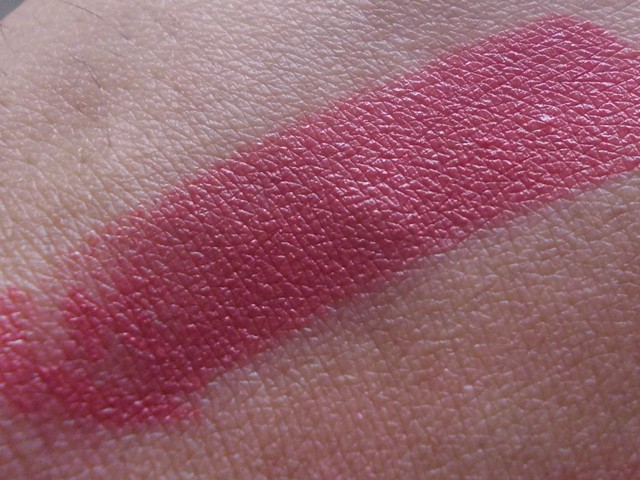 Colorbar Matte Touch Lipstick - Steal Pink swatch
