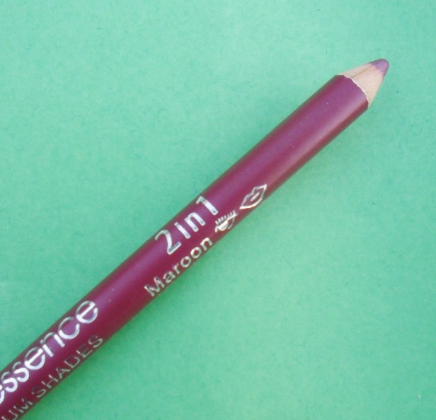 Maroon lip pencil 3