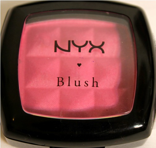 NYX Blush Pinky (1)