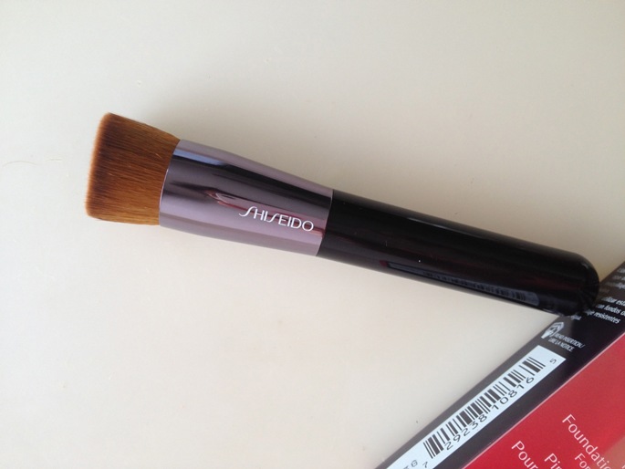 Shiseido+Perfect+Foundation+Brush+Review