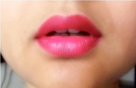 hot-pink-lips
