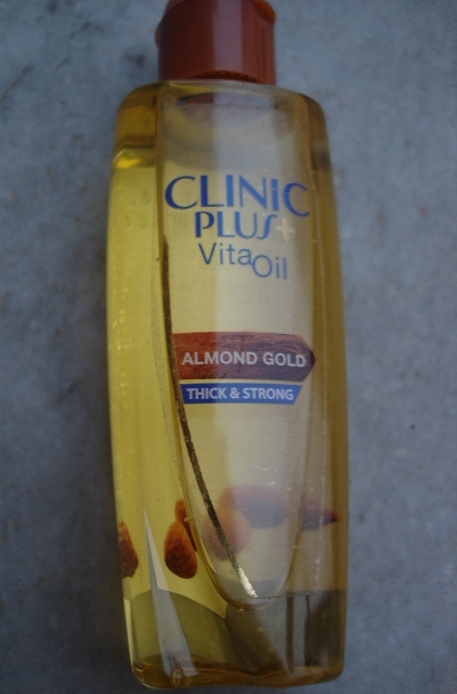 Clinic plus vita oil almond gold (1)