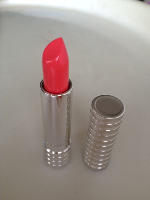 Clinique-long-last-lipstick-runway-coral-2-3