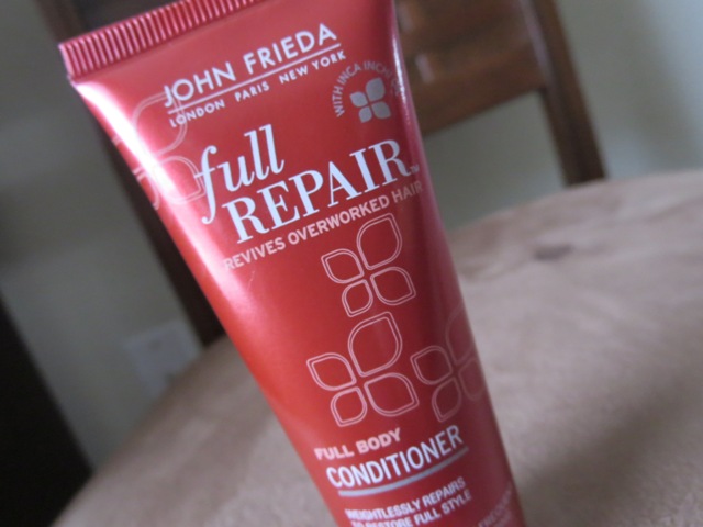 John+Frieda+Full+Repair+Full+Body+Conditioner+Review