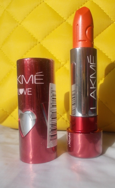 Lakme Lip Love Lipstick - Mandarin Crush