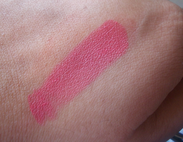 Lakme lip love lipstick coral care swatch