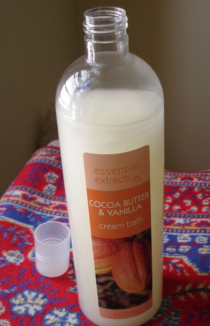 Marks and Spencers Cocoa Butter and Vanilla Cream Bath