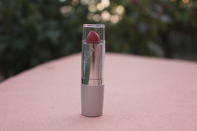 Wet n Wild Silk Finish Lipstick in Shang Hi Plum (1)