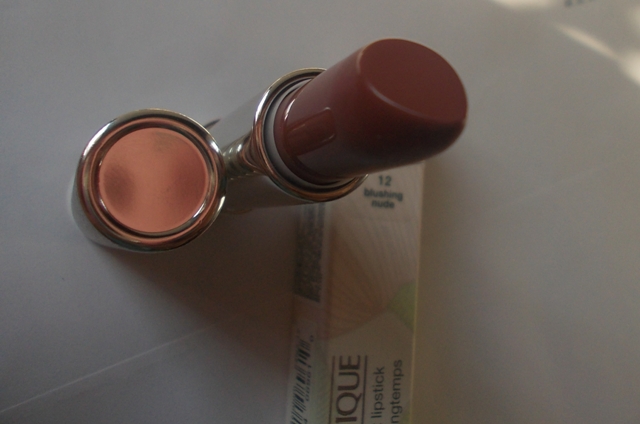 clinique long last lipstick blushing nude (4)