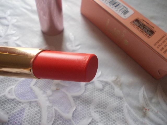 lakme_9_to_5_lip_color_vermilion_fired__5_