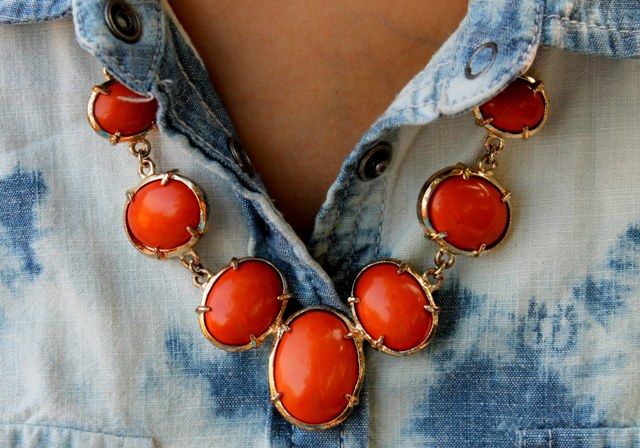 orange bead necklace