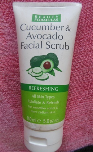 BeautyFormulas Cucumber and Avocado Facial Scrub