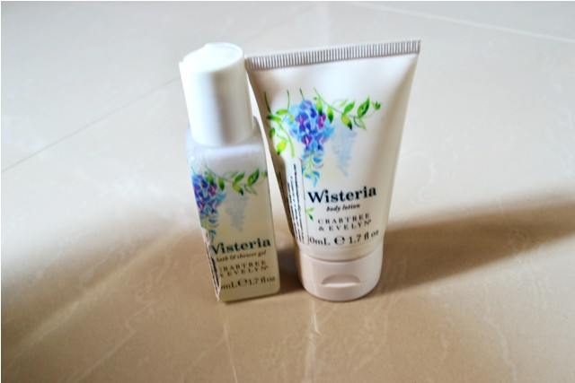 Crabtree_and_Evelyn_Wisteria_Shower_Gel_and_Body_Lotion__5_