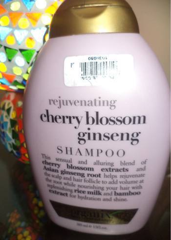 Organix rejuvenatingcherry blossom ginseng shampoo
