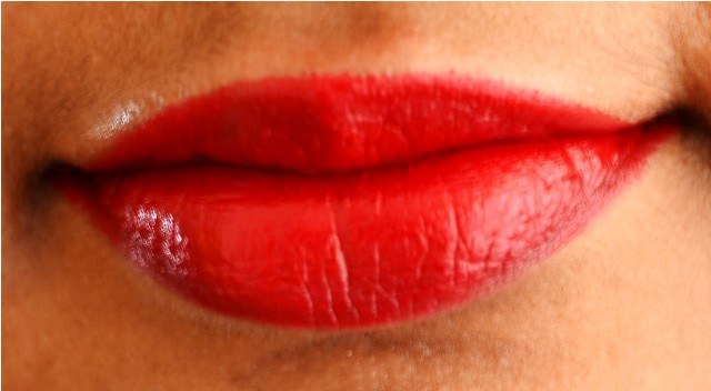 Versace_Hydrating_Lipstick_No__5_