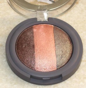 accessorize_baked_trio_eyeshadow_the_good___the_bad__6_