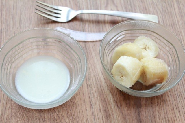 banana-and-curd-face-pack