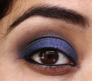 bright_blue_eye_makeup_tutorial__8_