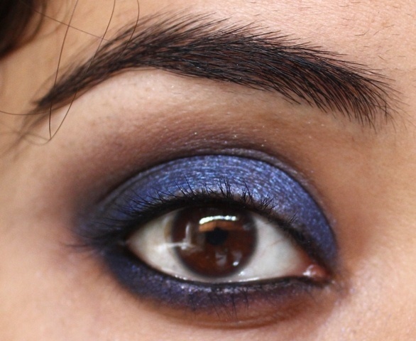 bright_blue_eye_makeup_tutorial__9_