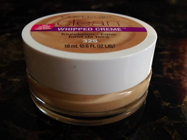 CoverGirl Clean Whipped Creme