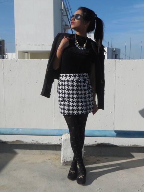 houndstooth_print_skirt_and_black_stockings__2_