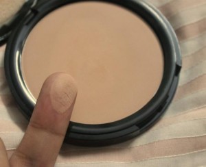 lakme_absolute_face_stylist_compact__5_
