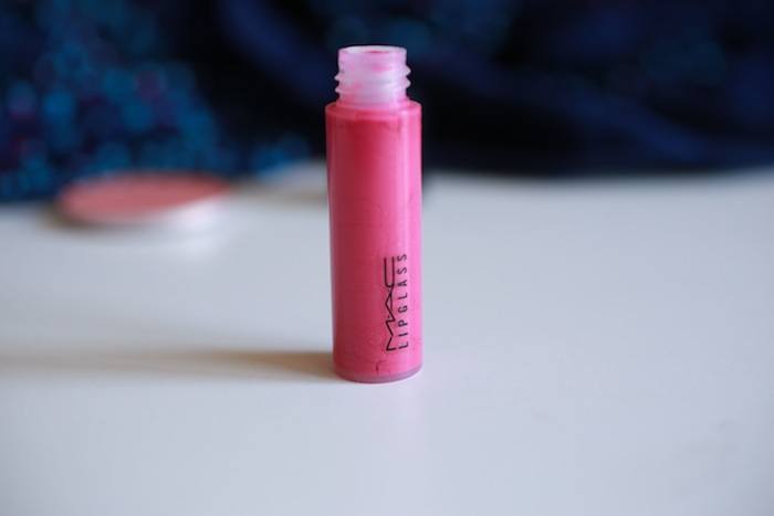 MAC Lipglass Girl About Town Review, swatch, fotd