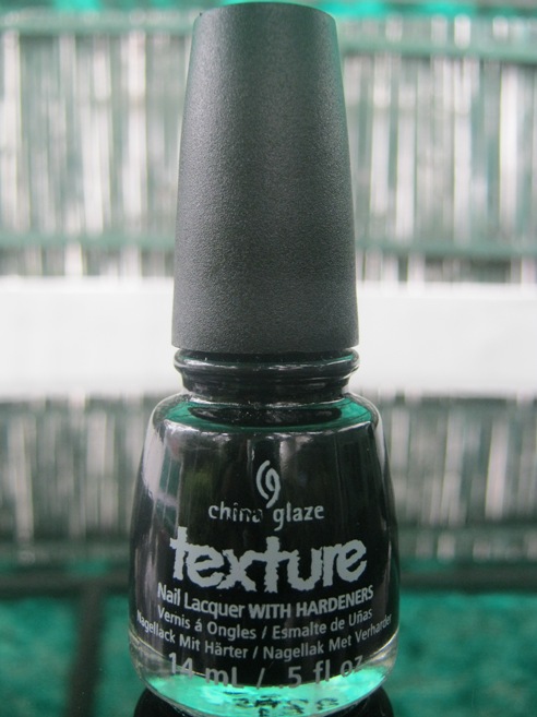 China_Glaze_Texture_Nail_Lacquer_Bump_in_The_Night_Review