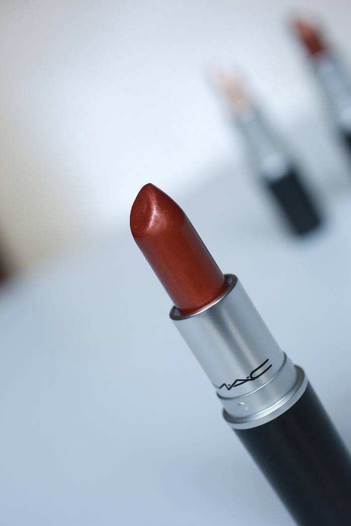 MAC lipstick Strength review, swatch, FOTD