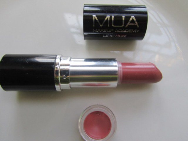 MUA_Lipstick_Shade_11___4_