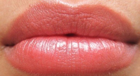 Maybelline_Color_Sensational_Lipstick_Peachy_Scene___8_