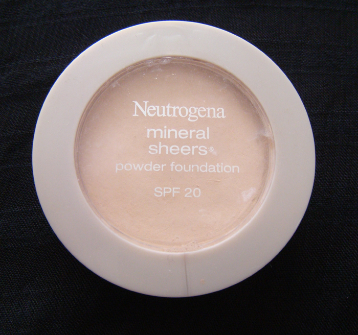 Neutrogena Mineral Sheers Powder Foundation Compact Review