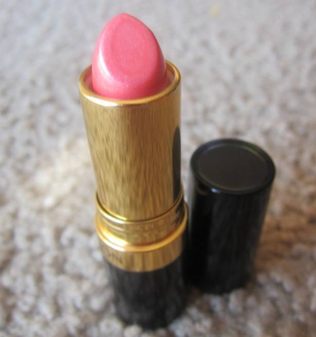 Revlon-Super-Lustrous-Lipstick-Softshell-Pink-4