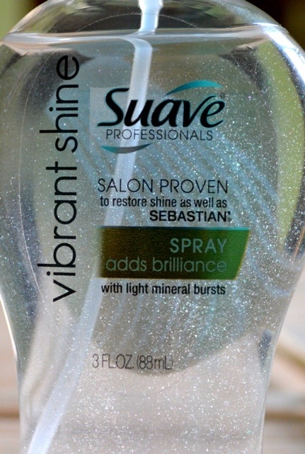 Suave_Professionals_Vibrant_Shine_Spray__2_