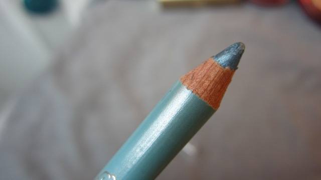 Wet_n_Wild_Color_Icon_Eye_Pencil_Sky_Blue__5_