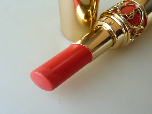 YSL_Rouge_Volupte_Silky_Sensual_Radiant_Lipstick_Corail_Extreme_8