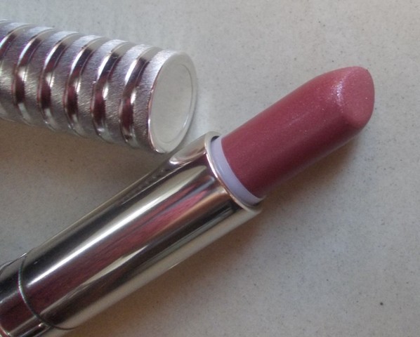 clinique_long_last_lipstick_violet_berry__7_