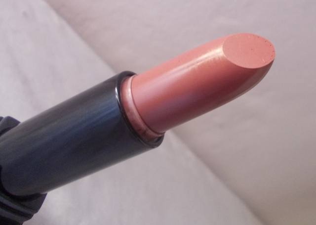 nYX black label lipstick diva (5)