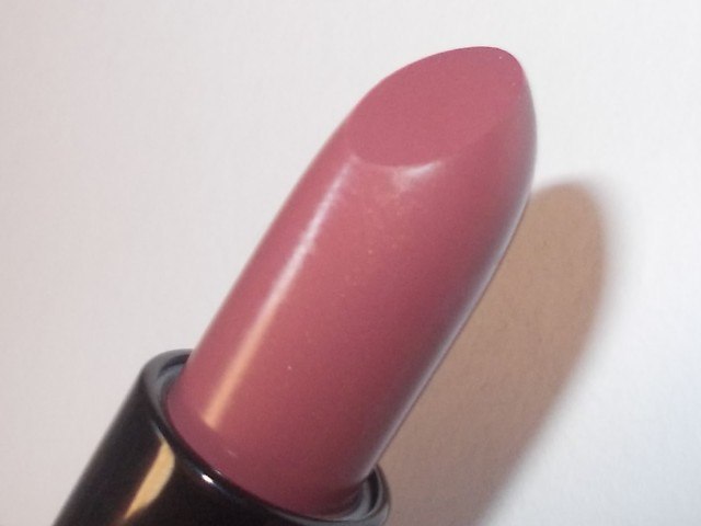 nYX black label lipstick diva (7)