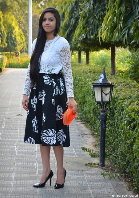 Outfit of the Day:Neon Clutch with Flared Floral Skirt